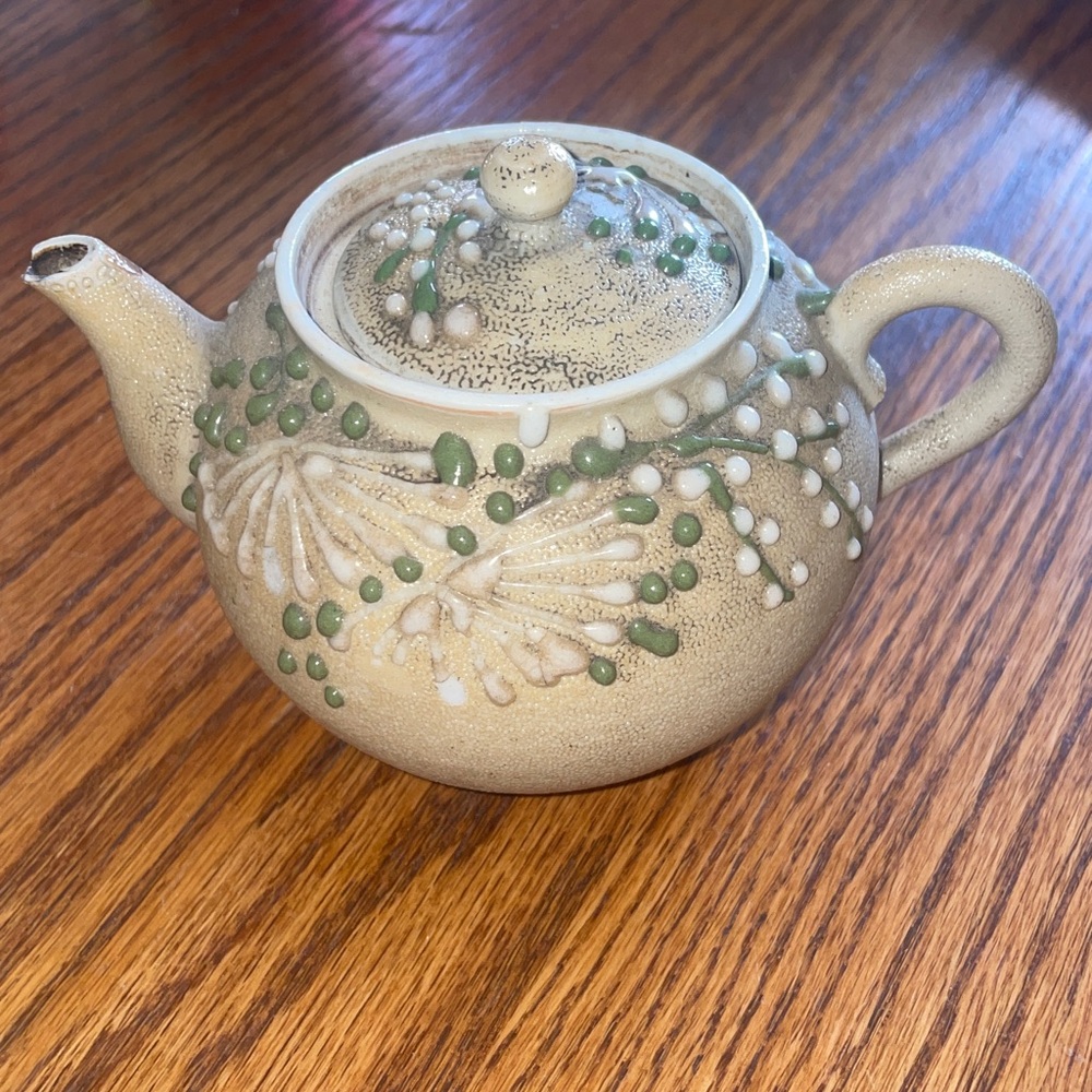 Japanese Banko Pottery Teapot Meiji Sharkskin Glaze Beaded Floral Moorage